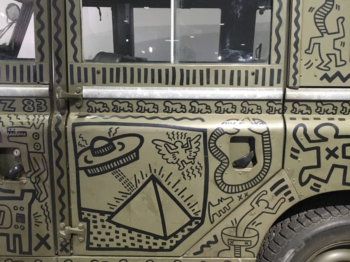Der Land Rover, ausgestellt im Petersen Automotive Museum in Los Angeles. Foto Kevin Ferguson, KPCC.