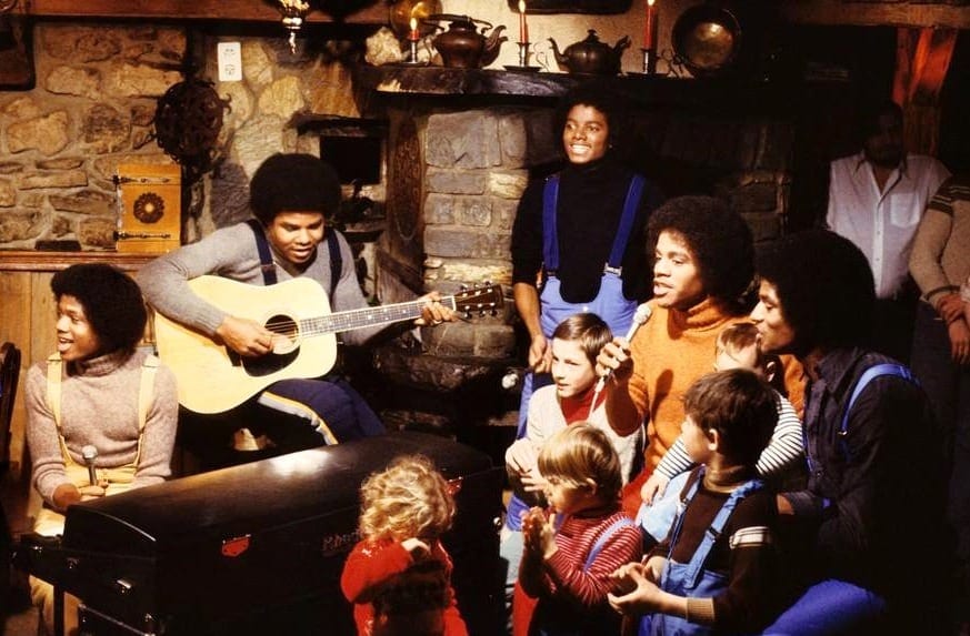 The Jacksons im Restaurant Le Leysin, während der Fernsehaufnahmen.