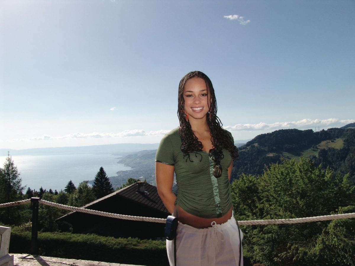 Alicia Keys im Picotin, dem Chalet von Claude Nobs, 2004.
