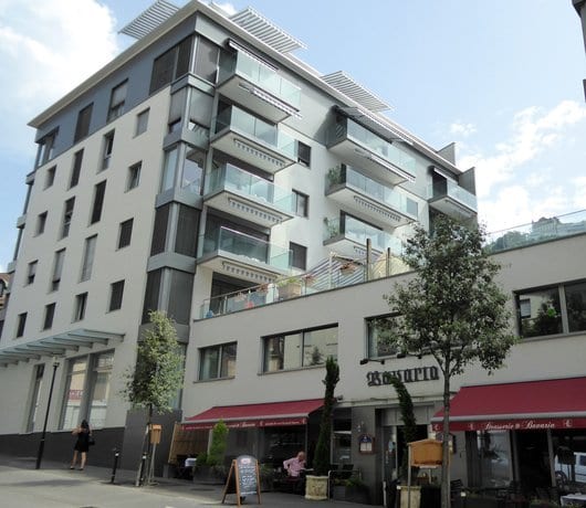 Der Neubau, der das Ensemble ersetzte, wurde zum Le Bis, heute geschlossen.