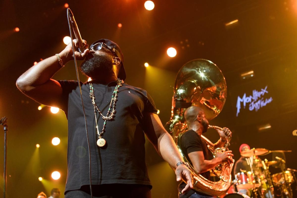 Black Thought und Tuba Gooding Jr. von The Roots beim Montreux Jazz Festival, 4. Juli 2017.