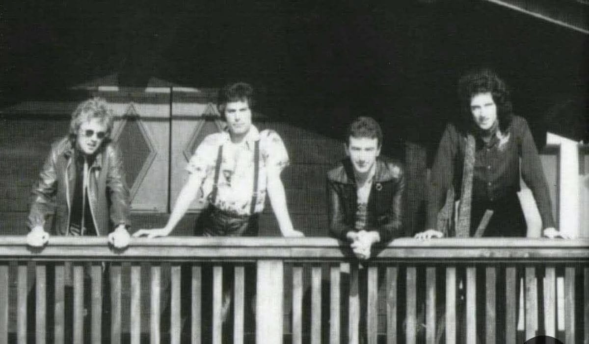 Queen am kleinen Bootshaus der Duck House in Clarens (1979): jenes, das auf dem Cover von „Made in Heaven“ zu sehen ist.